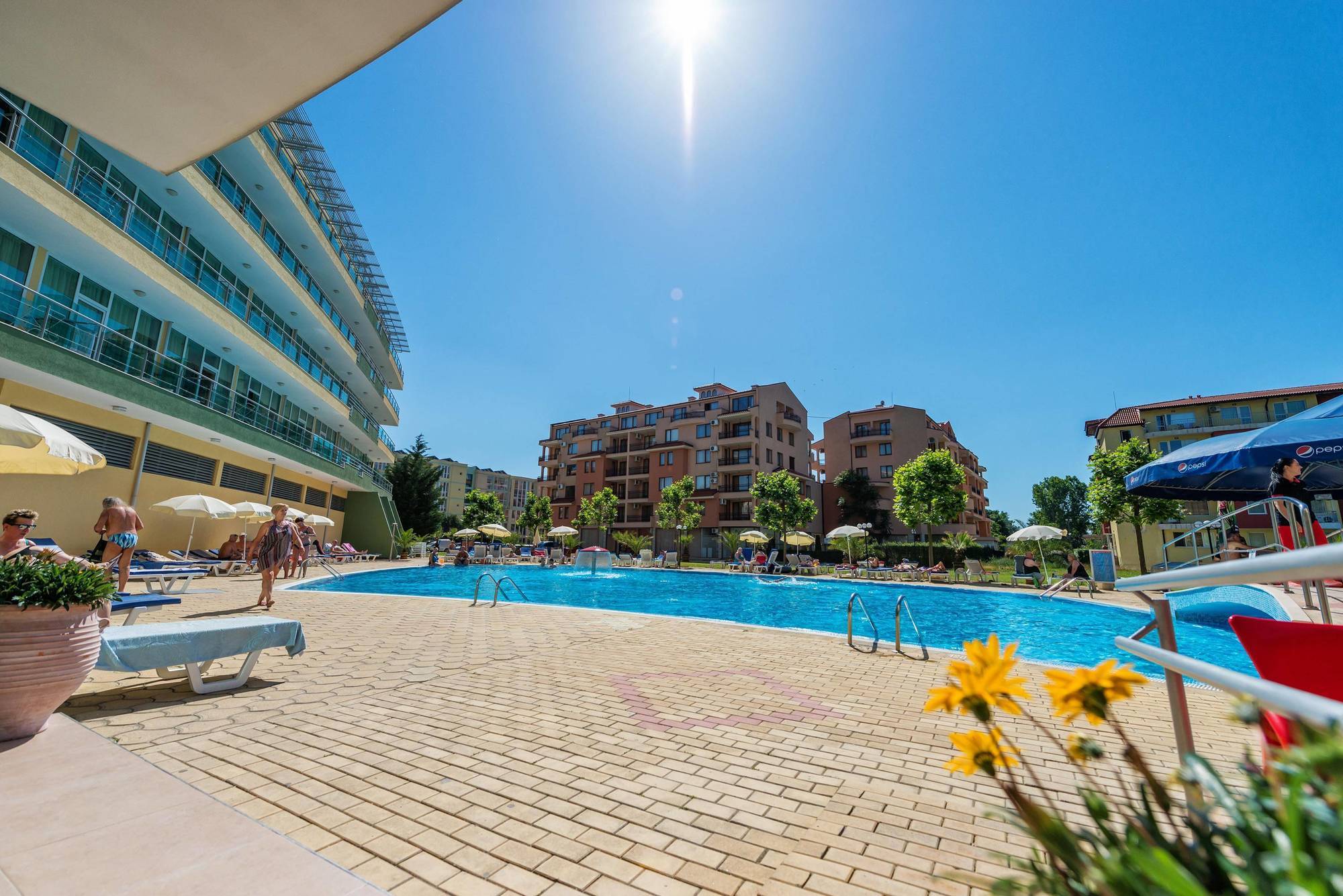 Ivana Palace Hotel - Free Parking Sunny Beach Exterior photo