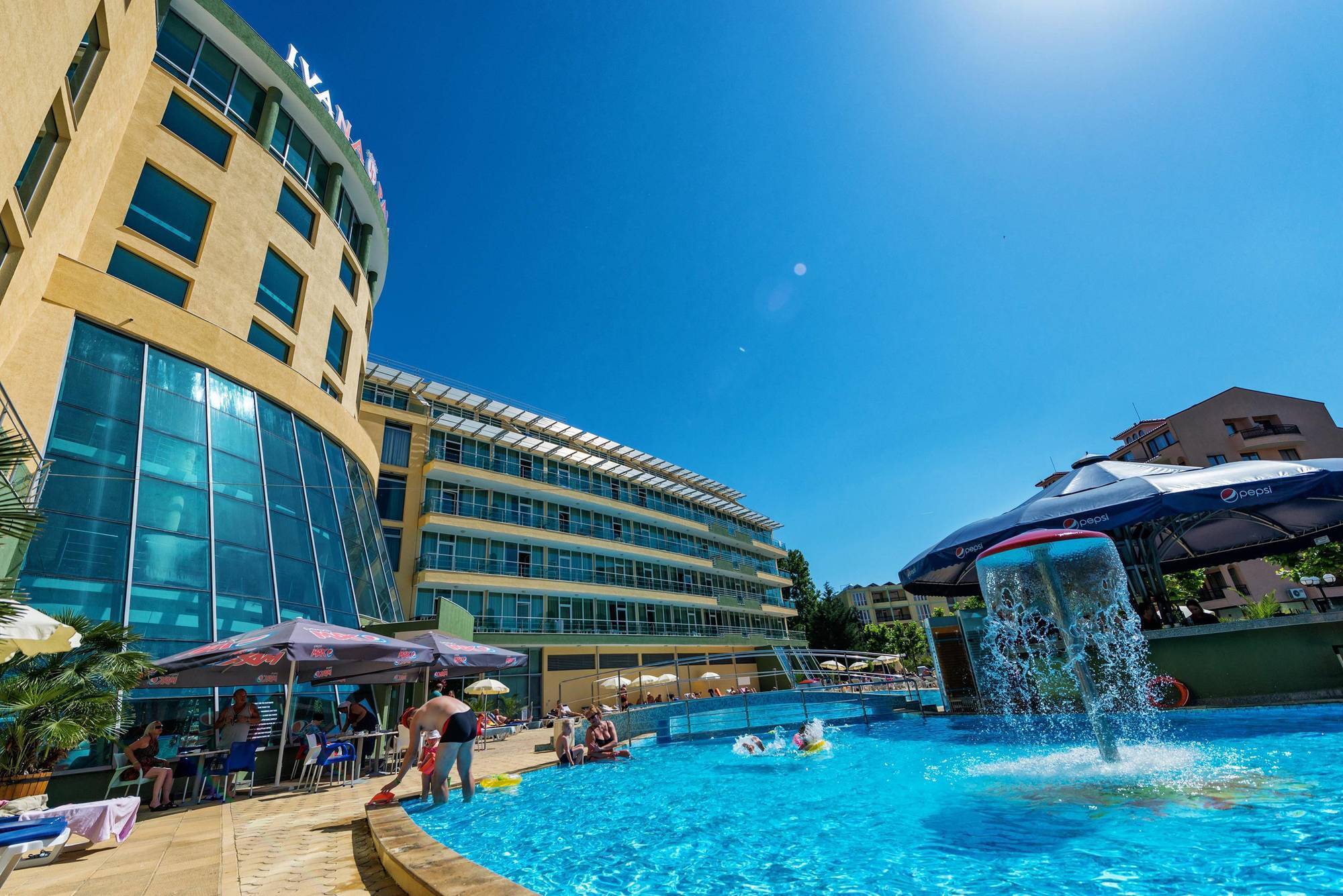 Ivana Palace Hotel - Free Parking Sunny Beach Exterior photo
